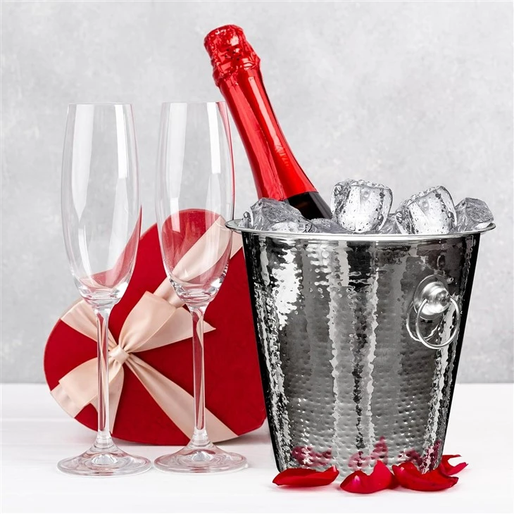 Moet & Chandon Stainless Steel Ice Bucket high quality Moet & Chandon Stainless Steel Ice Bucket high quality